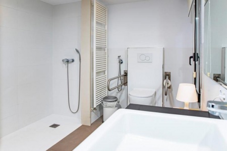 Quel si&egrave;ge de douche choisir pour votre salle de bain pr&egrave;s de Colmar ?